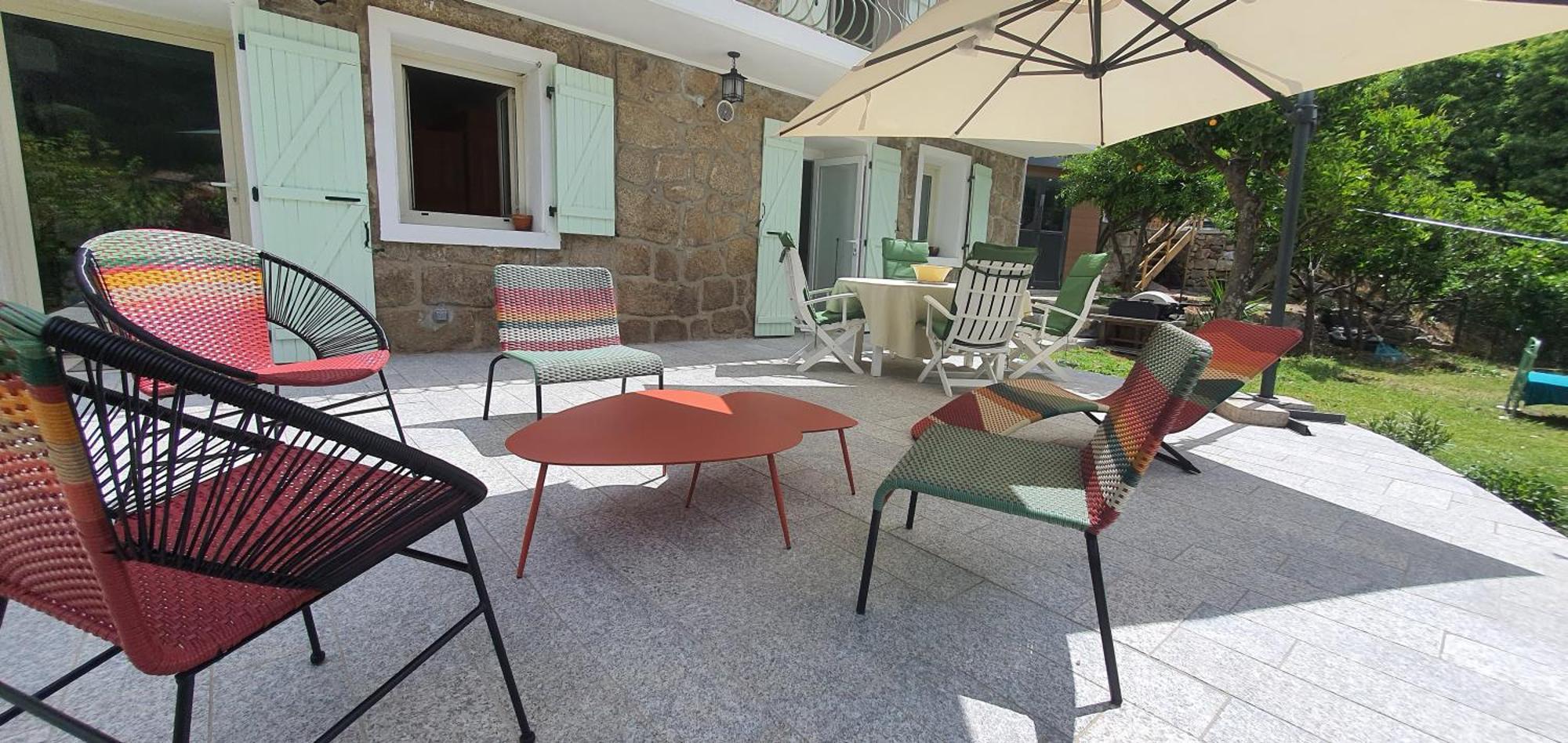 Charmant Appartement En Rez De Jardin サルテーヌ エクステリア 写真